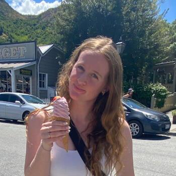 Babysitter in Auckland: Natalie