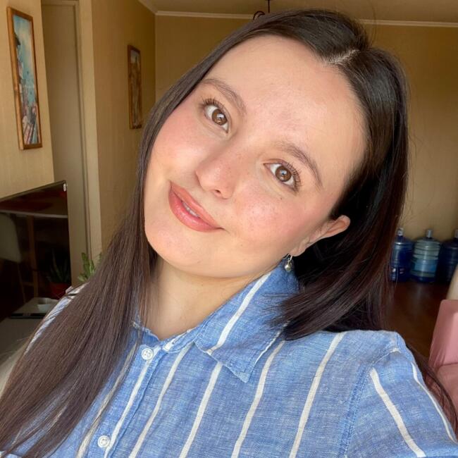 Babysitter in La Florida: Francisca