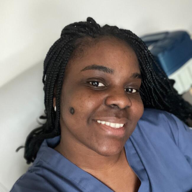 Baby-sitter in Montréal: Jacqueline