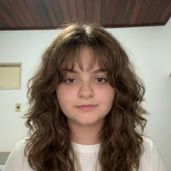 Babysitter Duque de Caxias: Amanda