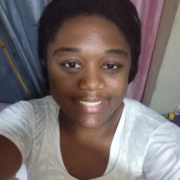 Babysitter in Santo Domingo Este: Francielis de león