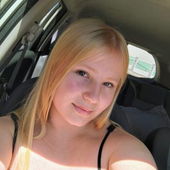 Babá em Blumenau: Isadora