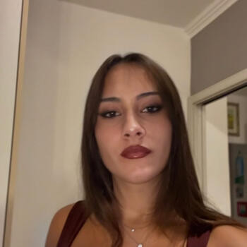 Babysitter a Anzio: Sharin