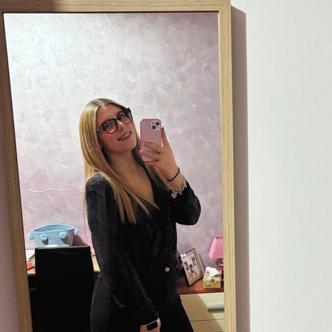 Babysitter a Brescia: Giulia