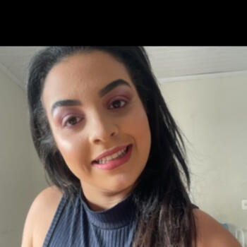 Babysitter Brasília: Elen