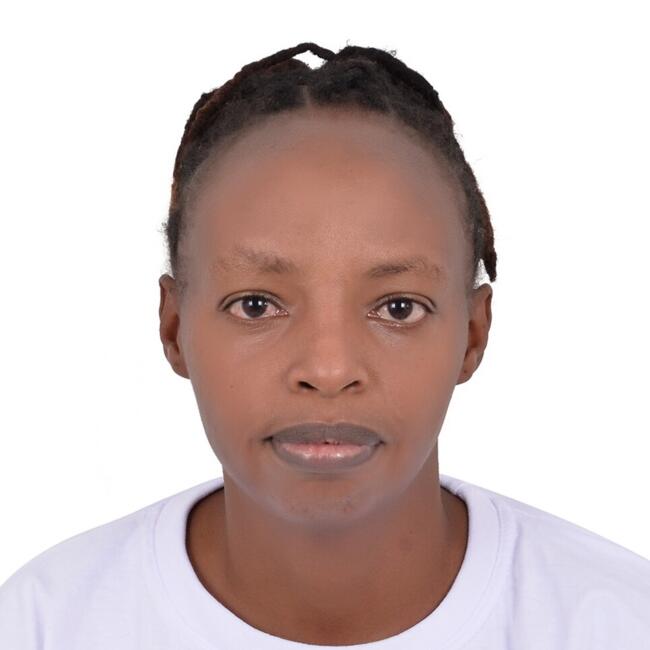 جليسة أطفال في دبي: Serah