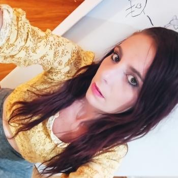 Babysitting job in Canberra: babysitting job Kirsty
