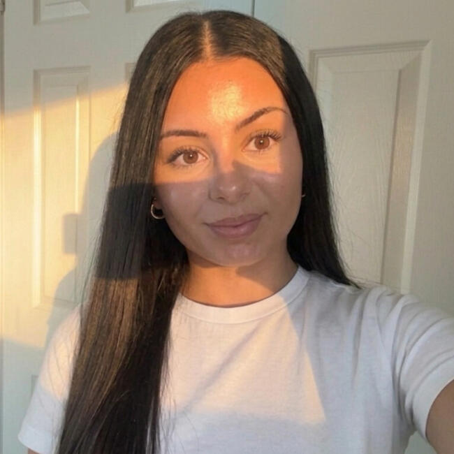 Babysitter in Brisbane: Jana