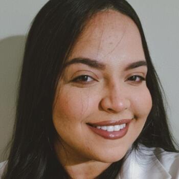 Babysitter Recife: Eduarda
