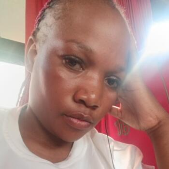 Babysitter Cape Town: Sarafina