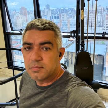 Babysitting job in Maceió: babysitting job Charlyton