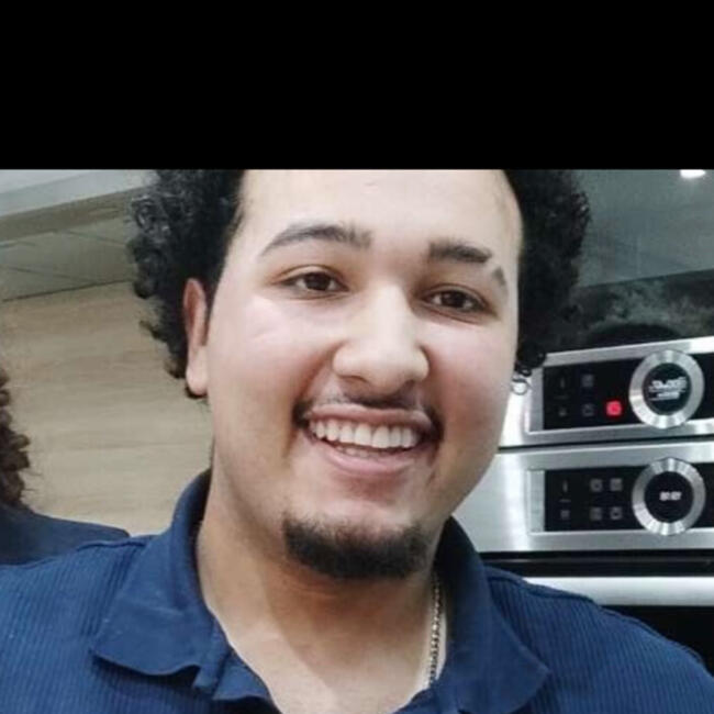 位於塔朗格的臨時保母: Bilel