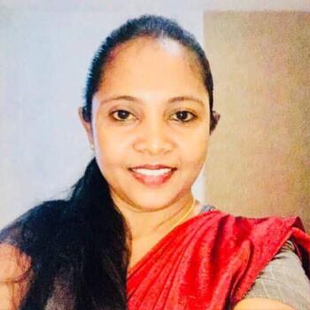 Babysitter Auckland: Roshani
