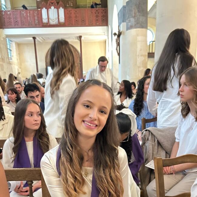 Babysitter in Bouffémont: Elysa