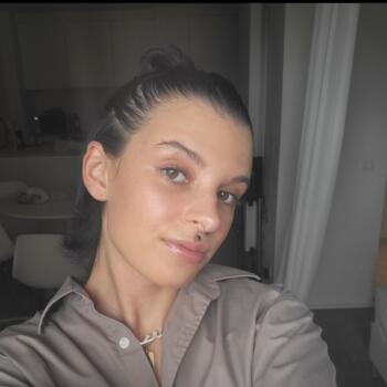 Niñera en Woluwe-Saint-Lambert: Roxanne