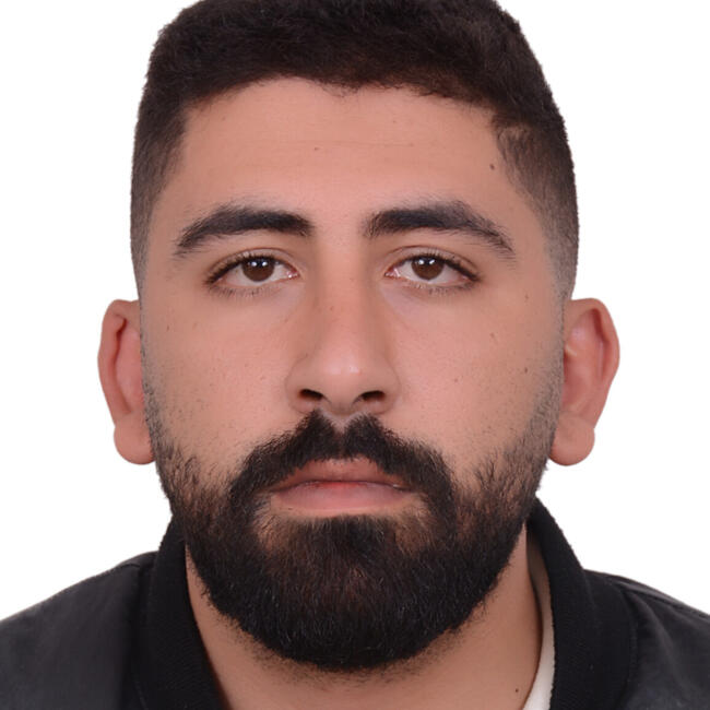 وظيفة جليسة أطفال في مراكش: Ayoub