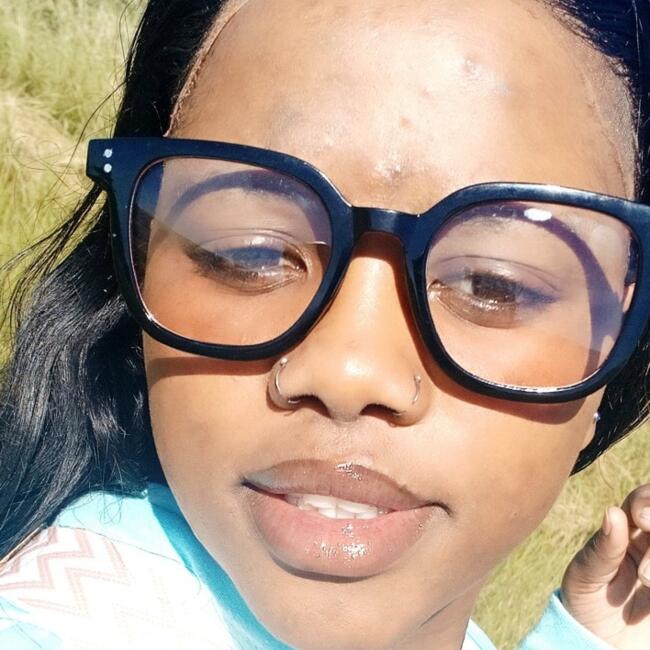 Babysitter in Springs: Yolokazi