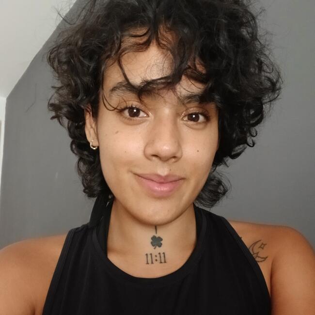 Canguro en Monachil: Fernanda estefania