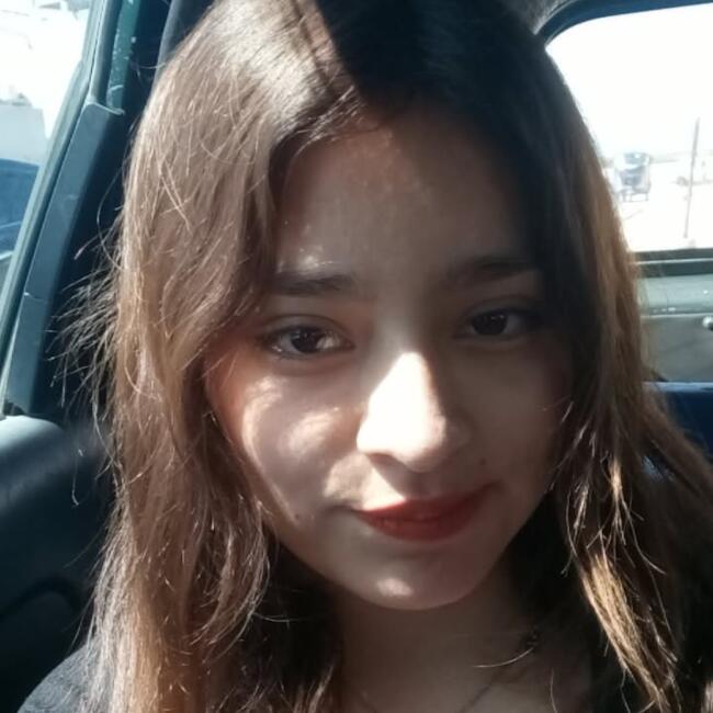 Babysitter in Chimbote: Katherine