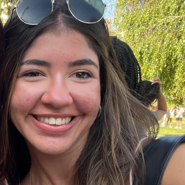 Babysitter in Almada: Maria Clara