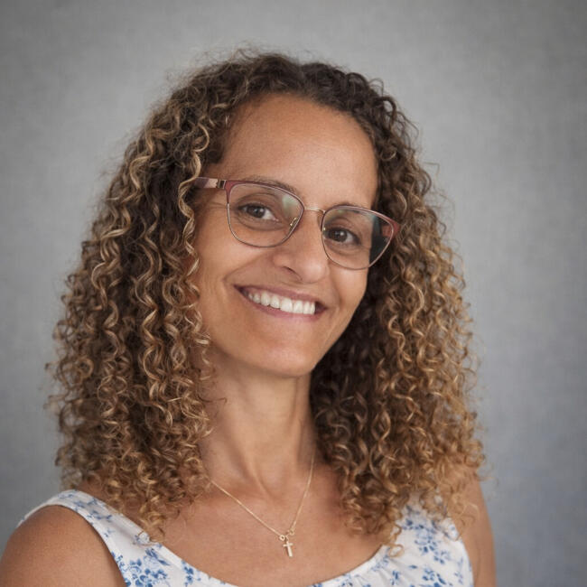 Babysitter in Caucaia: Jessilene