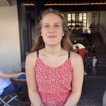 Baby-sitter in Besançon: Lou-anne