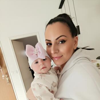 Posao čuvanja djece u Rijeka: posao čuvanja djece Marina