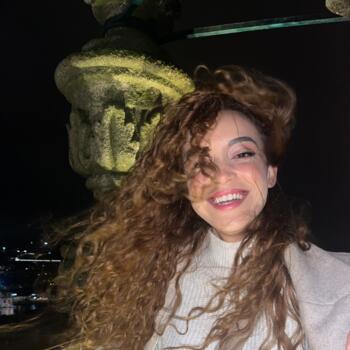 Babysitter in Vila Nova de Gaia: Thaís