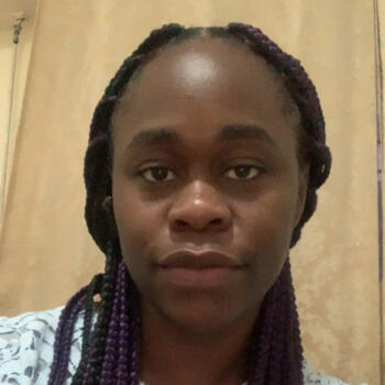 جليسة أطفال في رباط: Esther