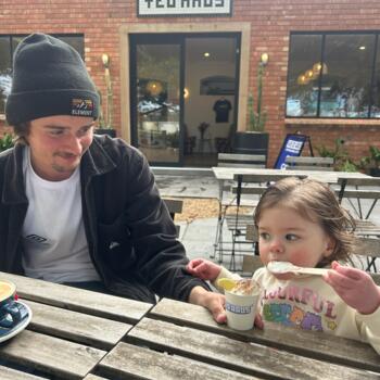 Babysitting job in Port Elliot: babysitting job Lewis