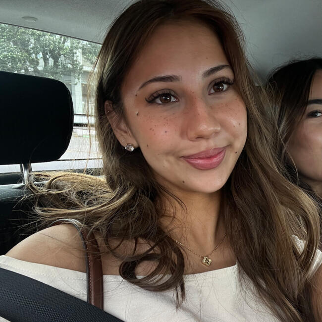 Babysitter in Hamilton: Inaaz