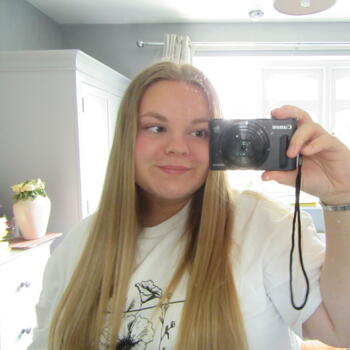 Babysitter North Shields: Rebecca