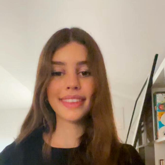 Babysitter em Charneca de Caparica: Leonor