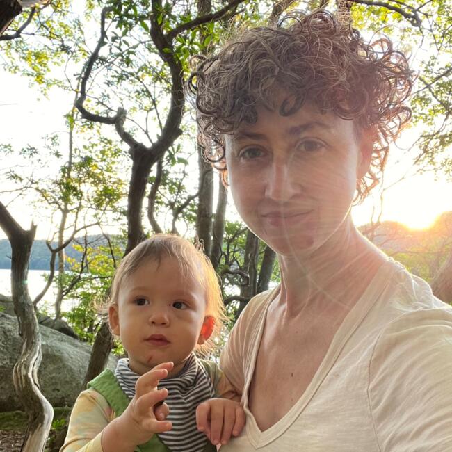 Babysitting job in Paris: Leah