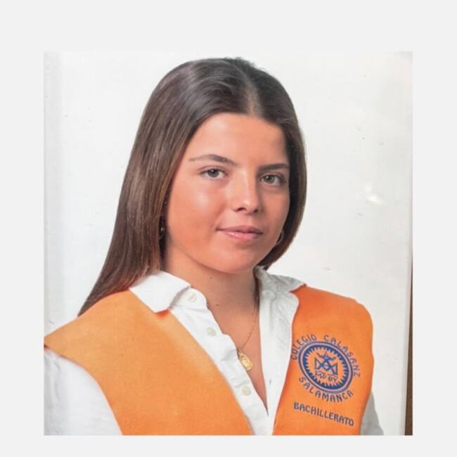 Niñera en Carbajosa de la Sagrada: ADRIANA