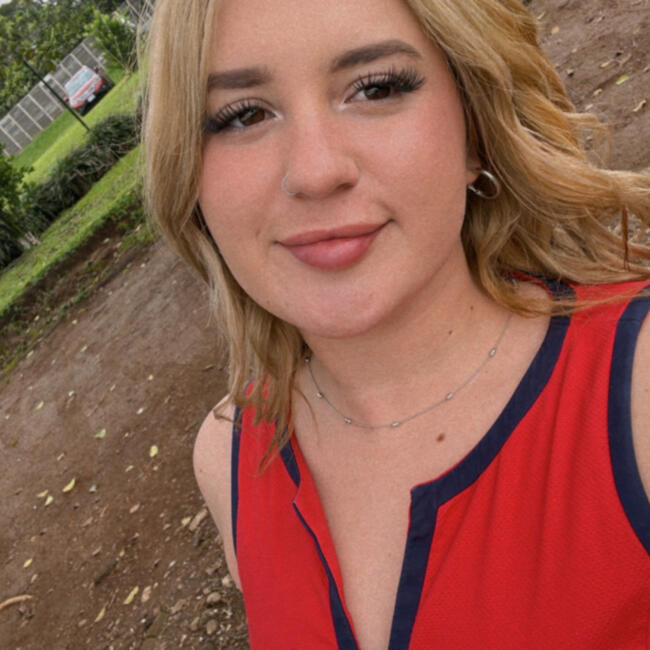 Niñera en Bajo Santa Bárbara: Melany Samanta