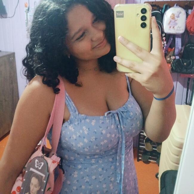 Babysitter in Macapá: Leticia silva Rodrigues