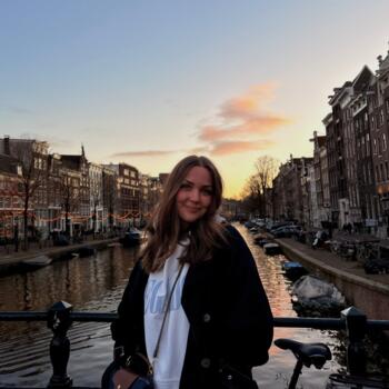 Babysitter in Saffig: Charlotte