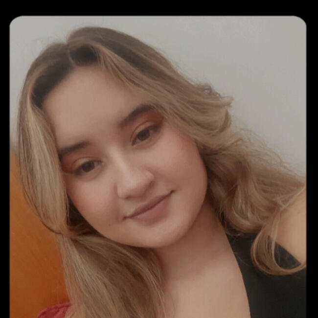 Babysitter in São José do Rio Preto: Julia