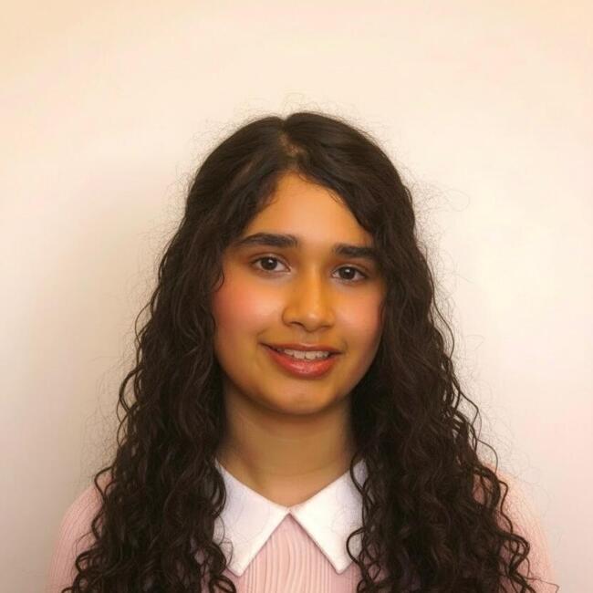 Babysitter in Birmingham: Riya