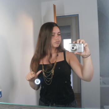 Babysitter in Carnac: Camille