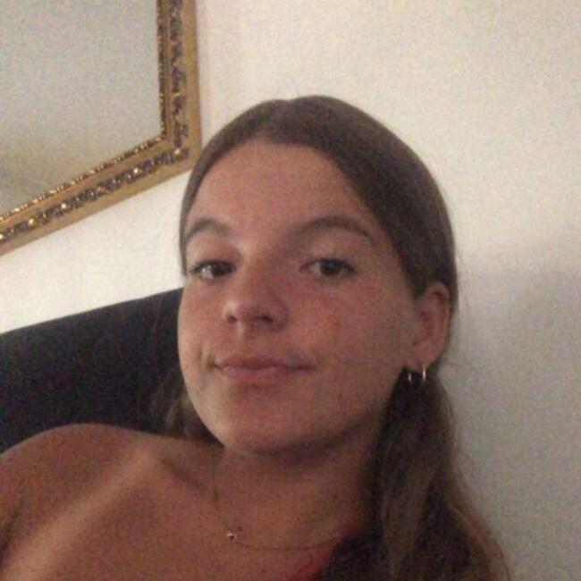 Babysitter in Algés: Matilde
