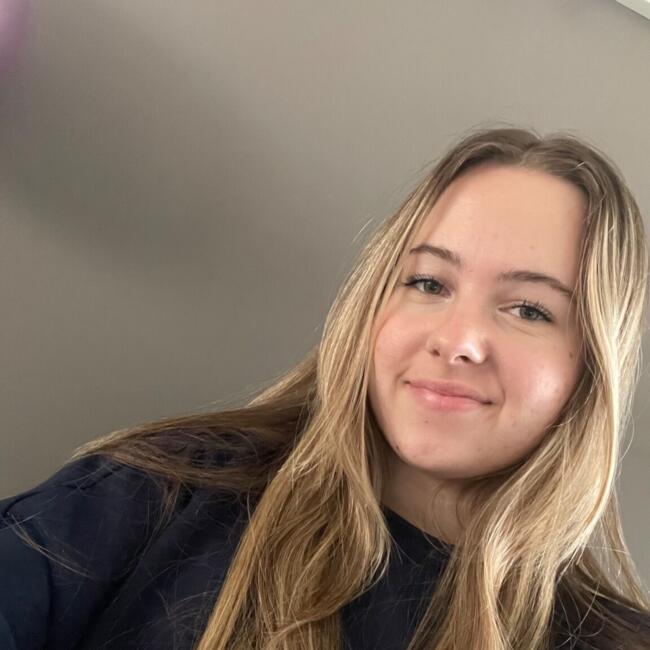 Babysitter in The Hague: Kyara