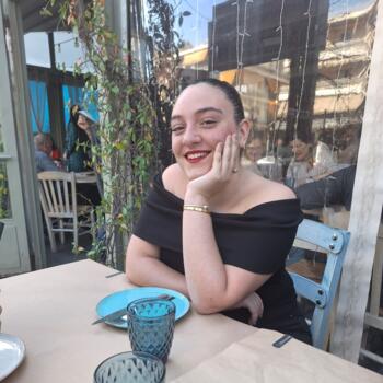 Lefkoşa bölgesinde bebek bakıcısı: Lia