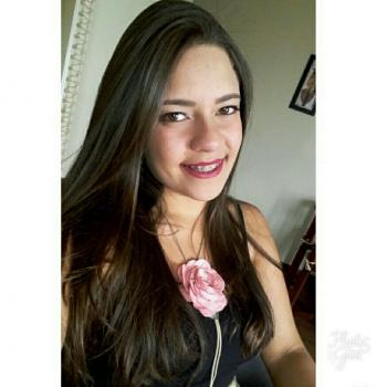 Babá Taguatinga: Helen