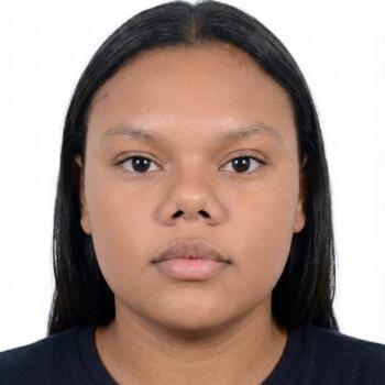 Babysitter Belém: Victória