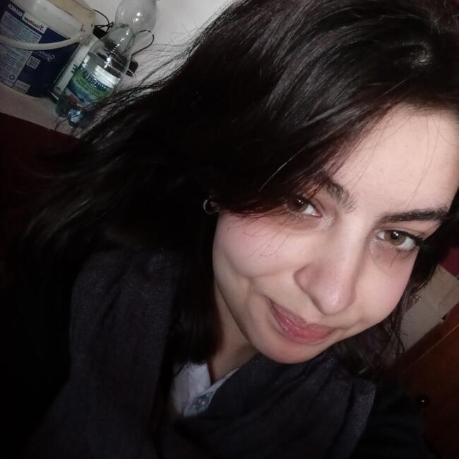 Babysitter in Lurate Caccivio: Magda Rita