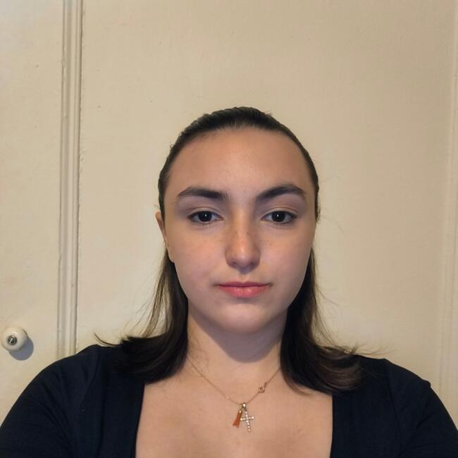 Babysitter in Perpignan: Emilie