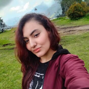 Parent Bogotá: Valeria