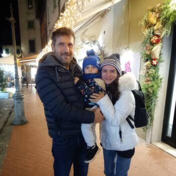 Lavoro per babysitter a Palaia: lavoro per babysitter Carmen Ionela
